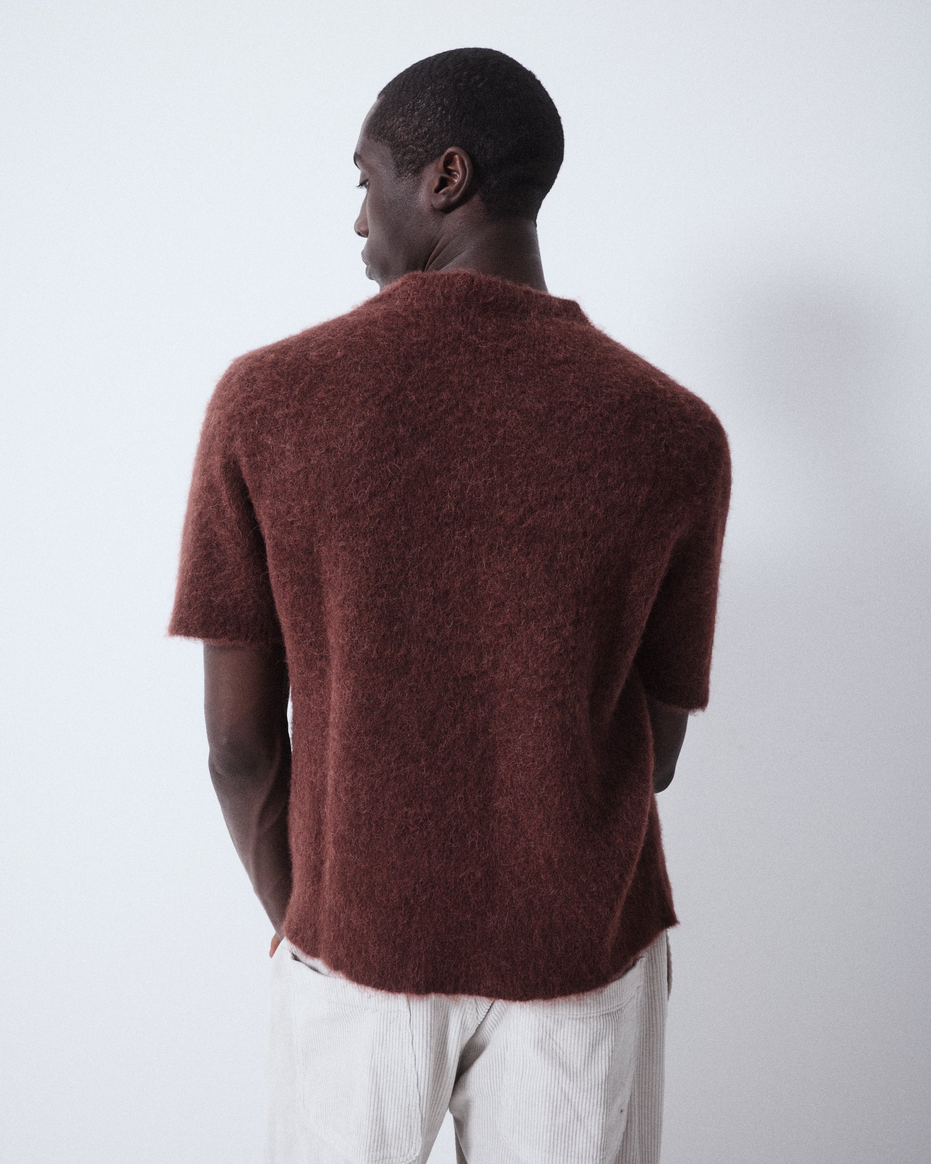 Maglia girocollo garzata manica corta in misto alpaca - Marrone - Image 3