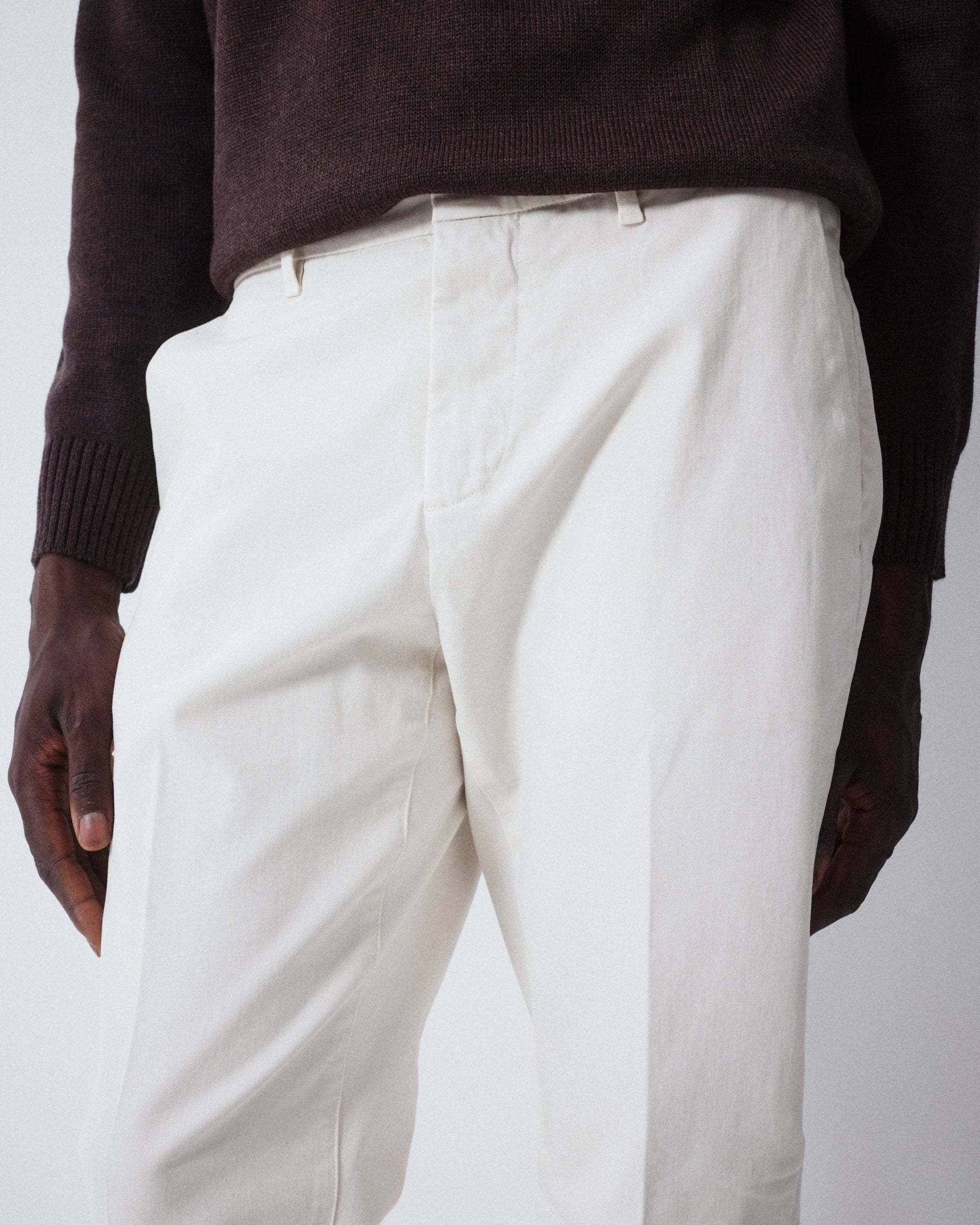 Pantalone chino Dumbo in gabardine di cotone stretch con coulisse. - Beige - Image 4